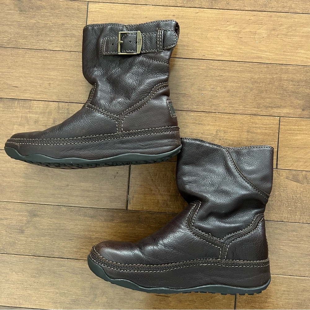 Brown leather Fitflop confort plateform wedge moto